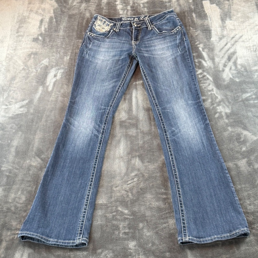 Grace in LA Bootcut Jeans Embroidered Rhinestone Size 11/29 Womens Low Rise